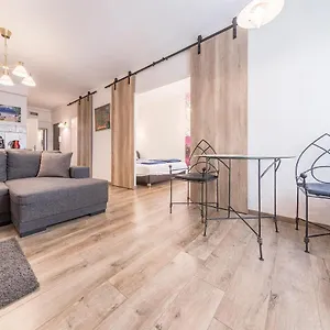  Apartamento Sandra Close To Chain Bridge